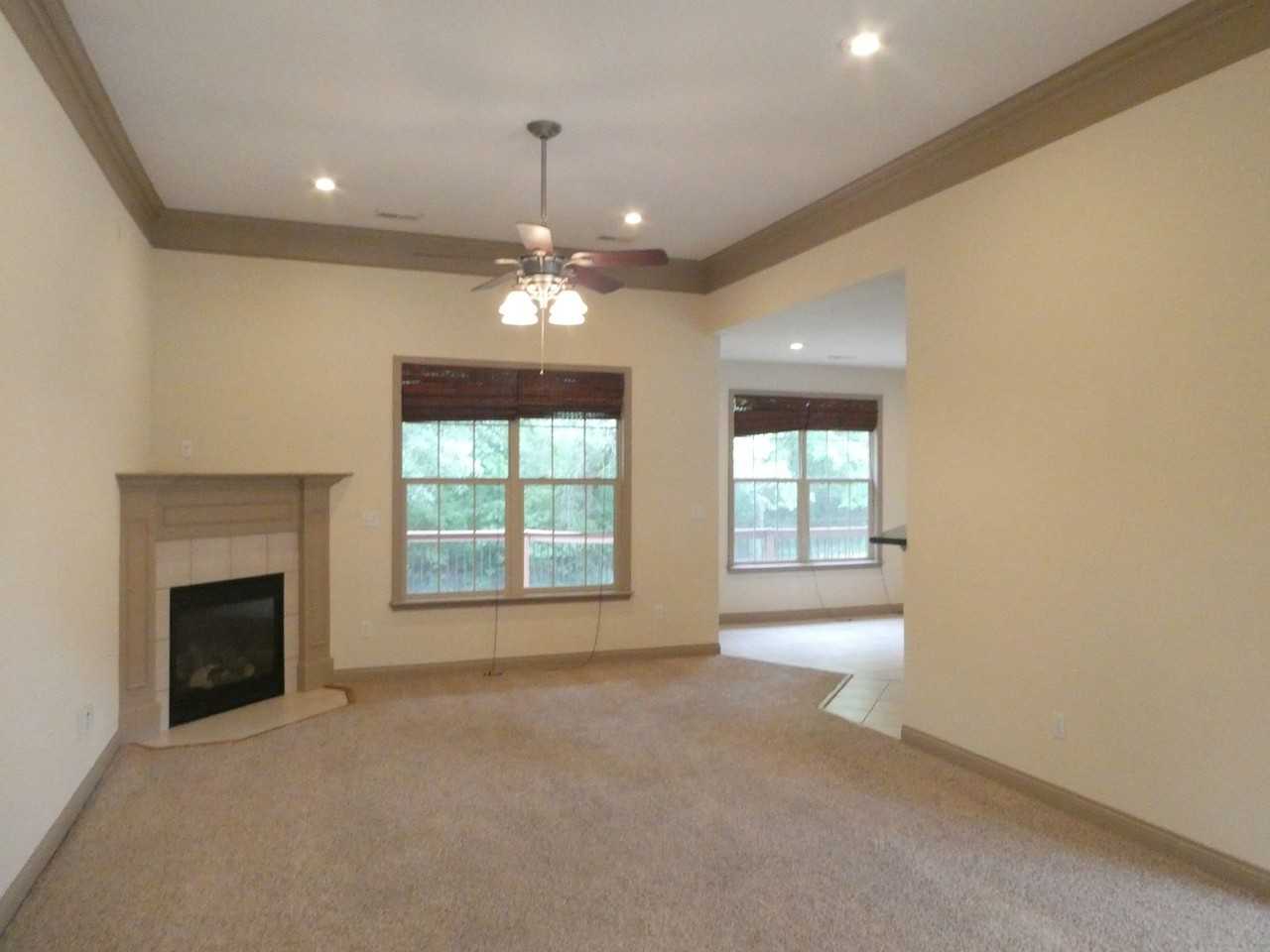 3509 Crabapple Ln - Photo 2 of 20
