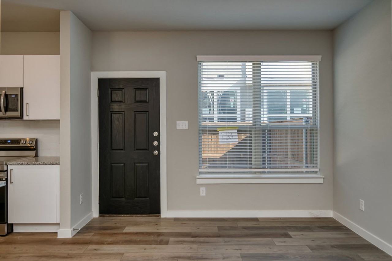 721 Harvest Moon Dr - Photo 7 of 19