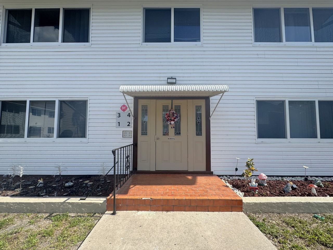 22481 Westchester Blvd #A4 - Photo 3 of 41