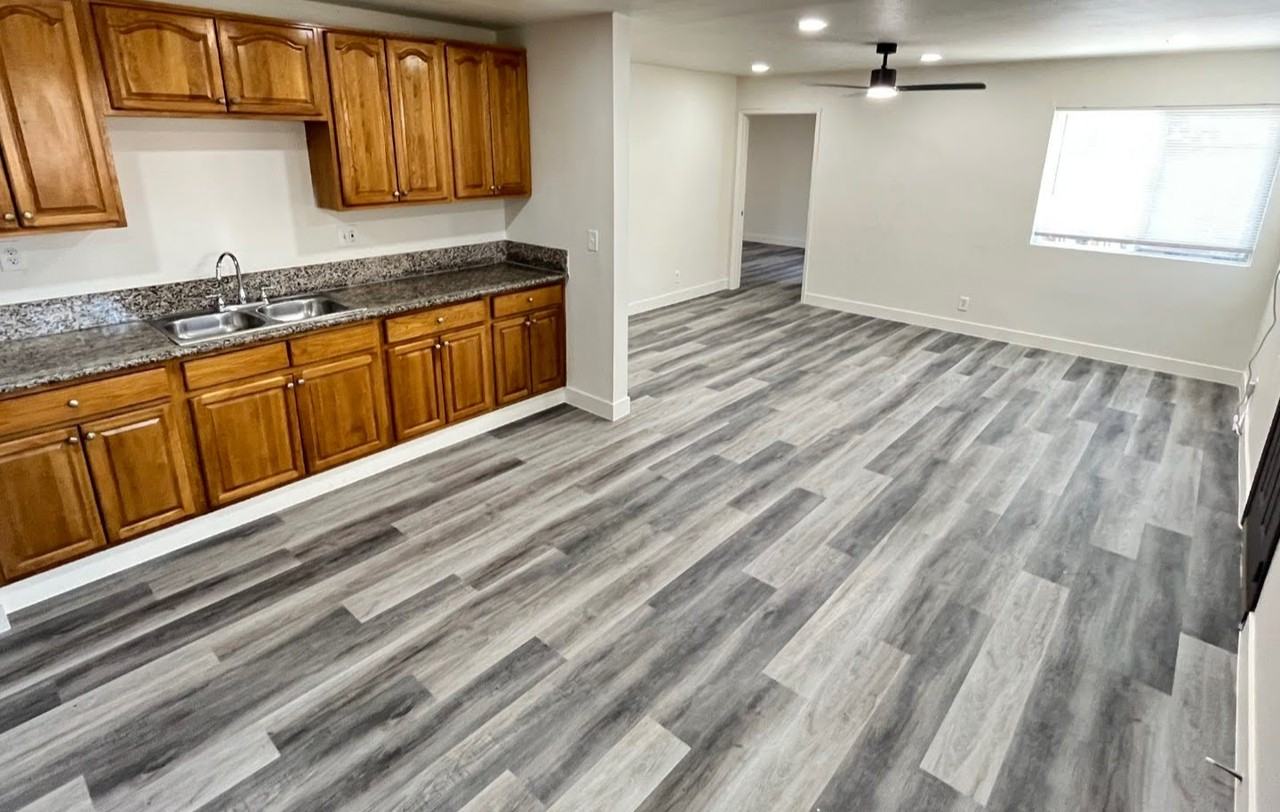515 Ramona Avenue North - Photo 3 of 18