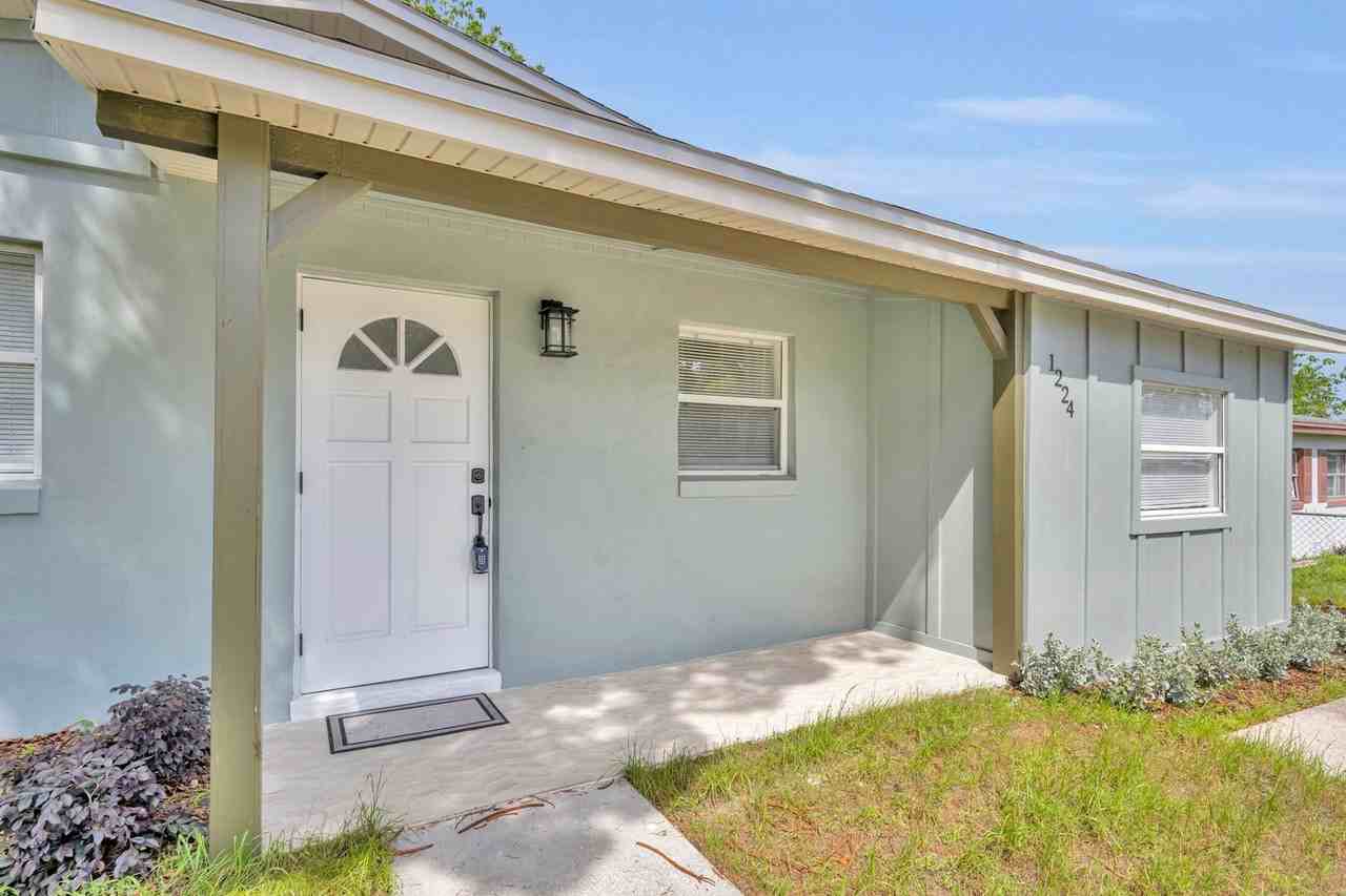 1224 Helen St - Photo 5 of 18
