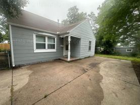 1241 W Merton St - Photo 1 of 1
