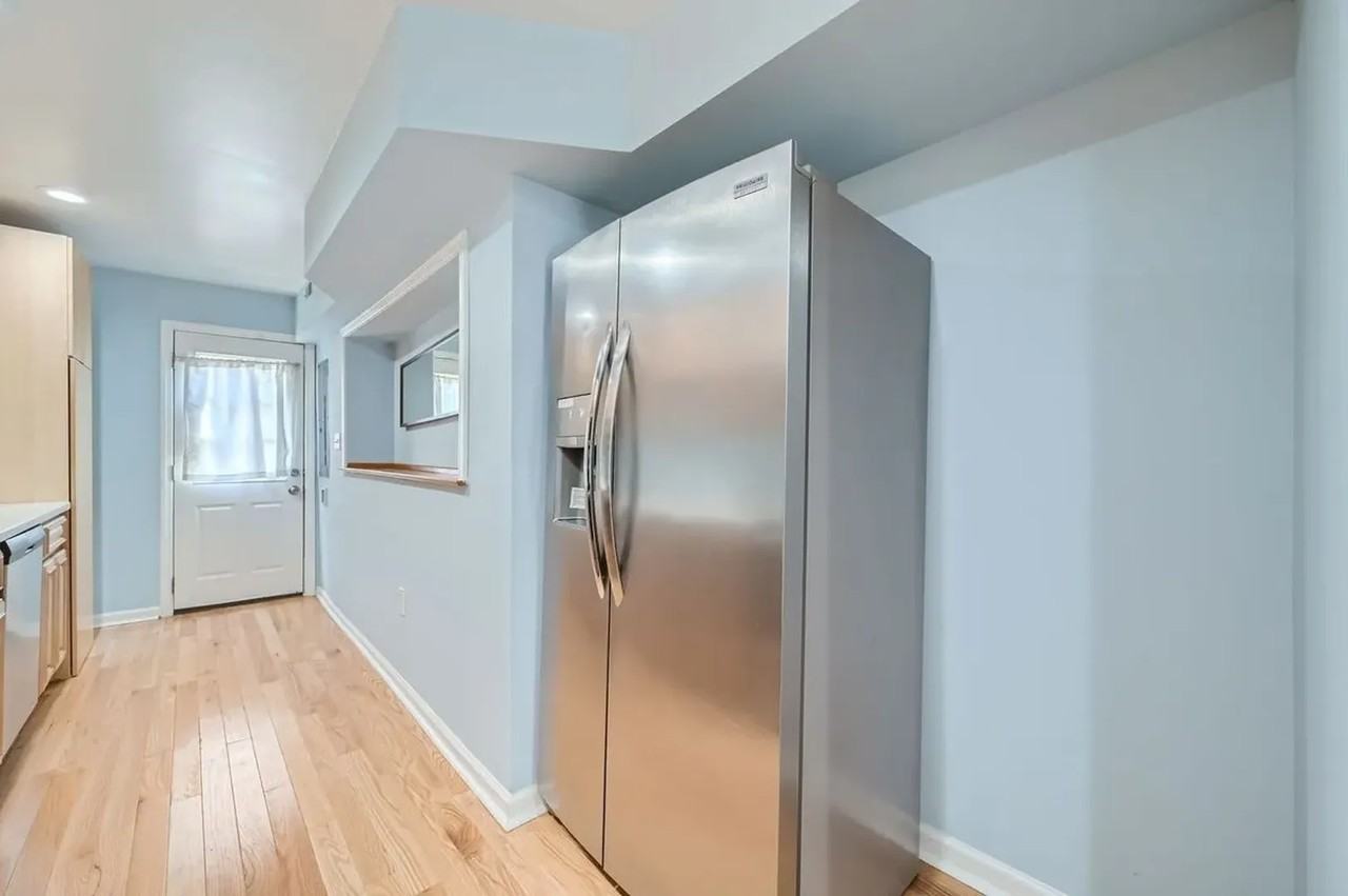 305 S Collington Ave - Photo 7 of 23