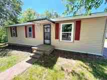 218 Eastview Dr - Photo 1 of 1