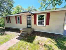 featured image of 218 Eastview Dr