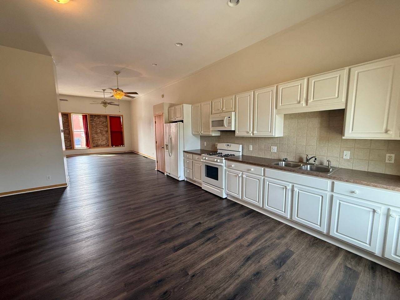 104 E Michigan Ave - Photo 5 of 21