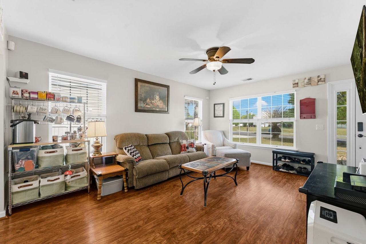 177 Old Pond Cir - Photo 4 of 23