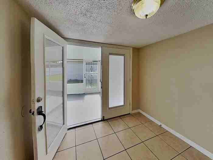 12 Herring Ct - Photo 7 of 22