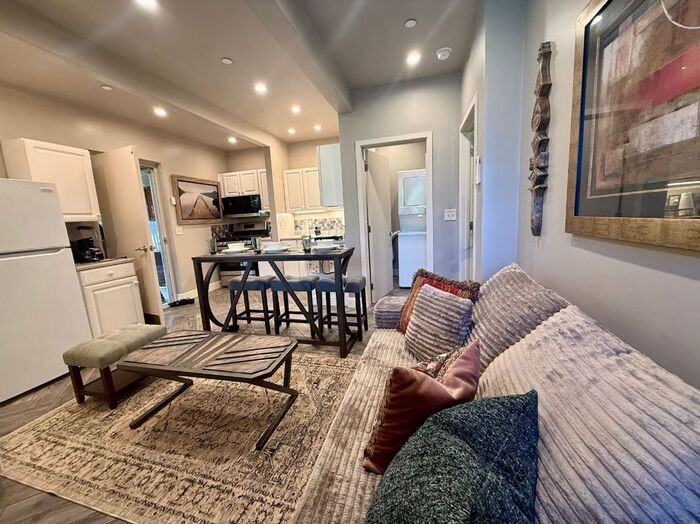 33 Linda Vista Dr #B - Photo 5 of 12