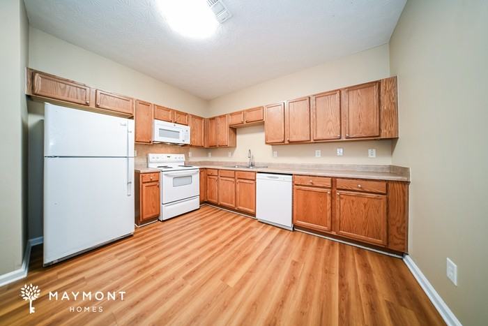 2105 Marlin Dr - Photo 7 of 16