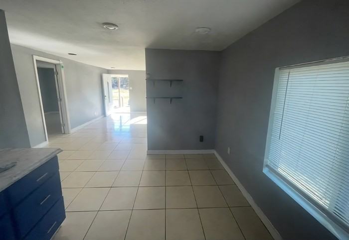 9307 Augusta Hwy - Photo 3 of 6