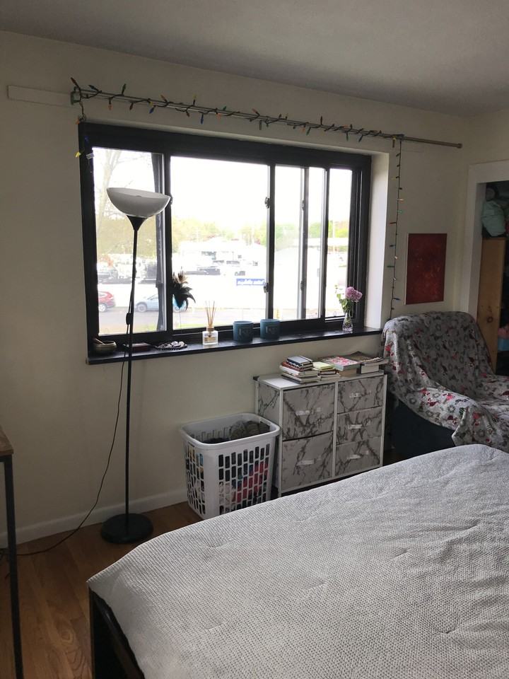 220 Central St #7 - Photo 6 of 11