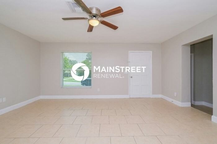 6351 Skyline Ct - Photo 2 of 15