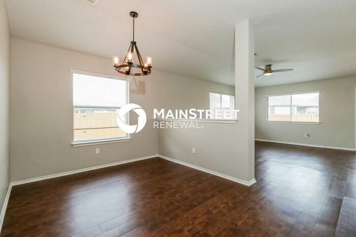 13621 John F Kennedy St - Photo 3 of 15