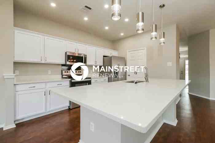 13621 John F Kennedy St - Photo 5 of 15