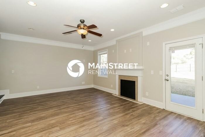 6231 Stonelake Dr Sw - Photo 3 of 15