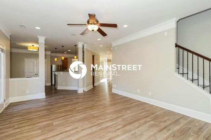 6231 Stonelake Dr Sw - Photo 4 of 15