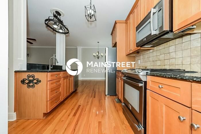 107 Denham Sq - Photo 5 of 16