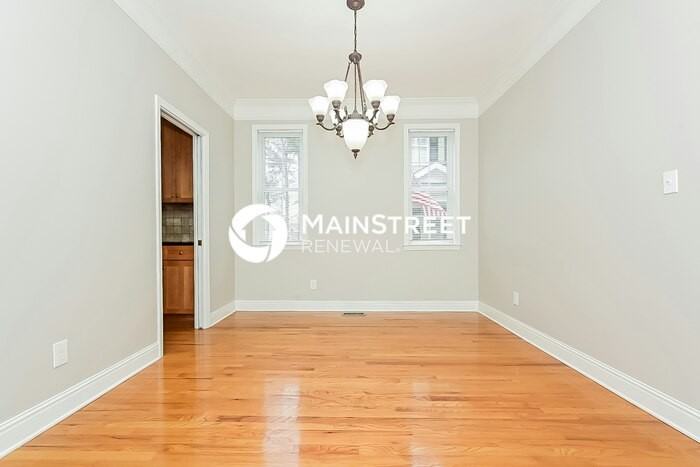 107 Denham Sq - Photo 6 of 16
