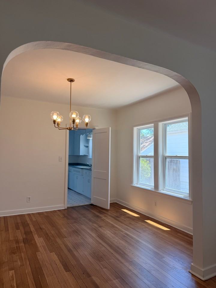 1125 15th Ave N #NA - Photo 4 of 13