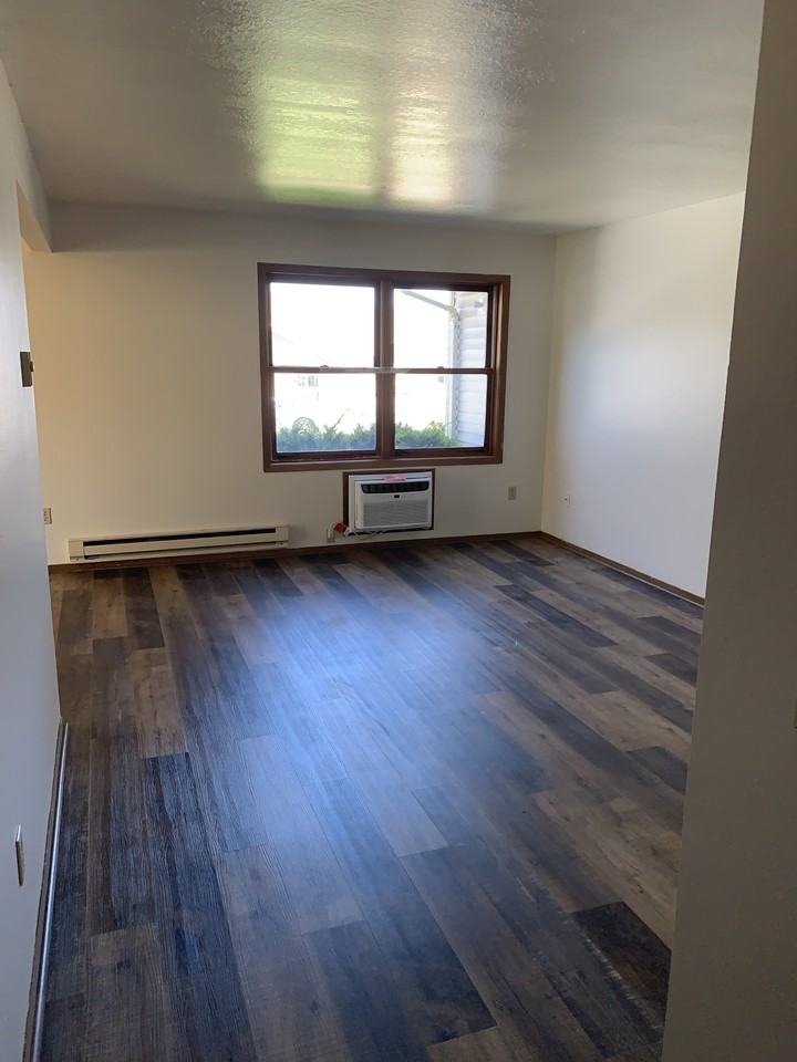 311 England St #2 - Photo 4 of 7