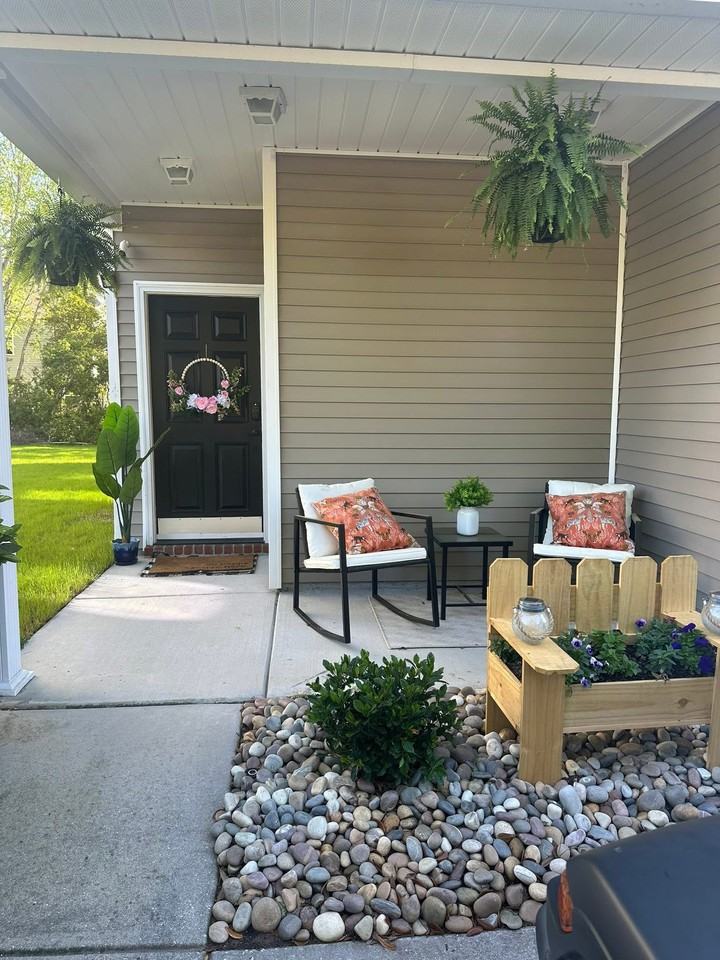 1165 Saint Pauls Parrish Ln - Photo 2 of 15