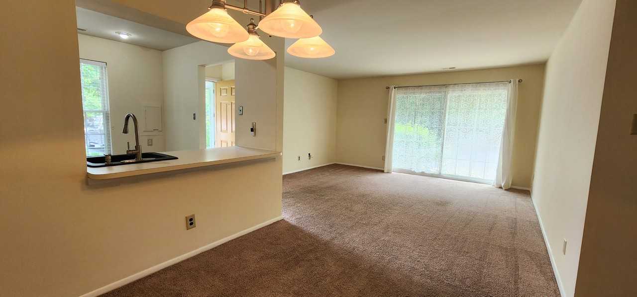 350A Delancey Pl #A - Photo 4 of 15