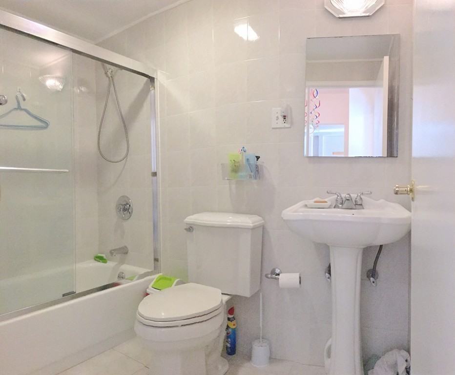 157 Lake Shore Rd #2 - Photo 6 of 28