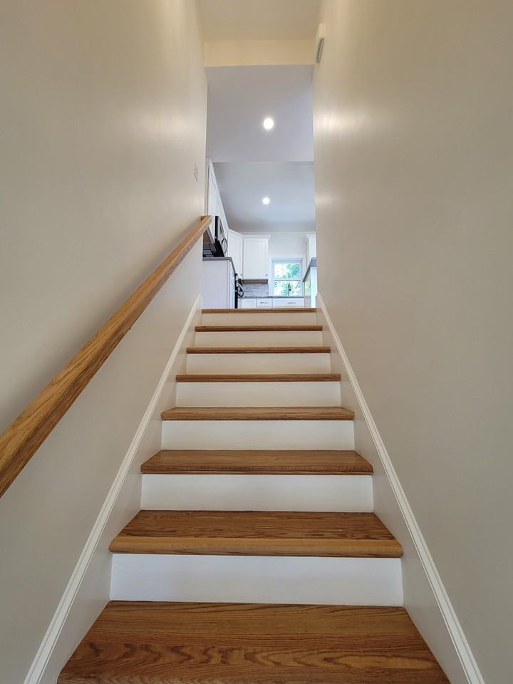 67 Coral St #B - Photo 3 of 27