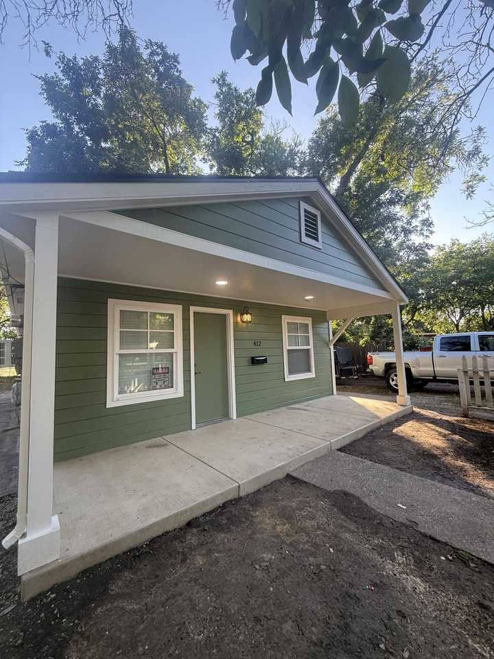 412 Maple St #NA - Photo 7 of 11