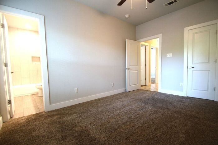 8039 Arbor Ave - Photo 3 of 21