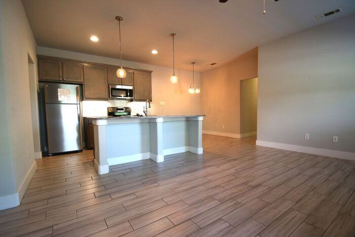 8039 Arbor Ave - Photo 6 of 21