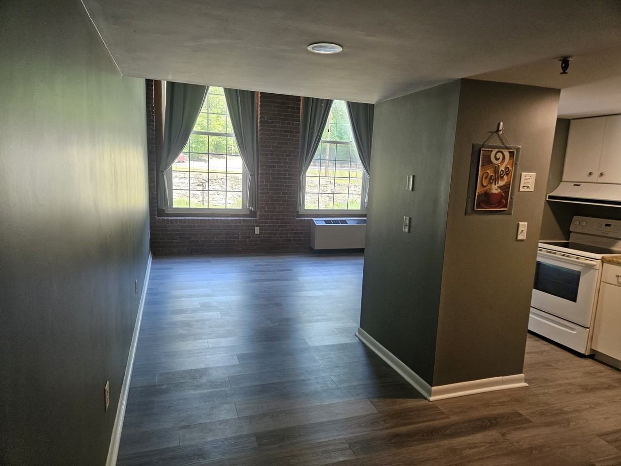 150 Yantic St #213 - Photo 7 of 12