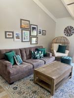 featured image of 37 Dearborn Pl #92
