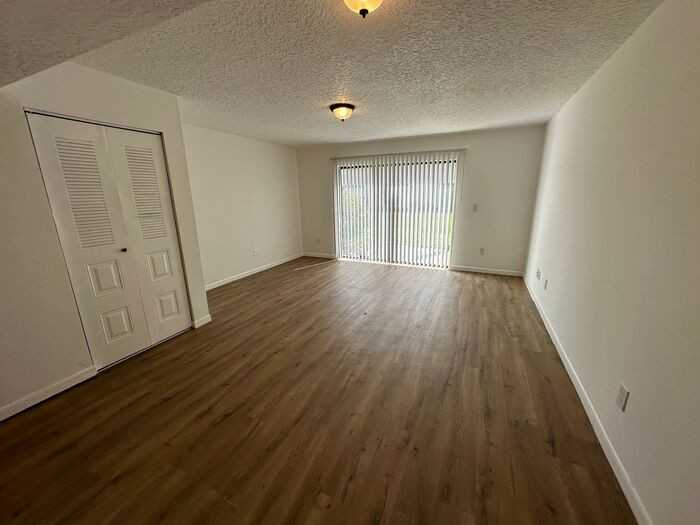 3807 Khayyam Ave - Photo 3 of 10