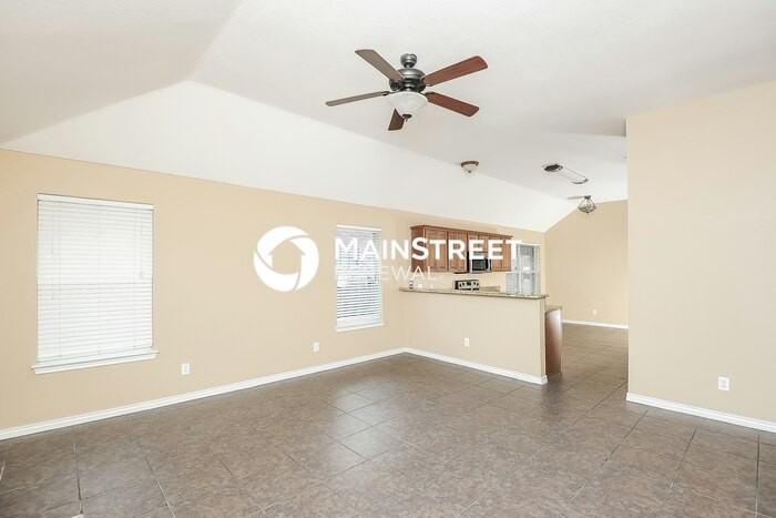 6424 Canyon Trl - Photo 3 of 16