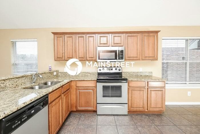 6424 Canyon Trl - Photo 5 of 16