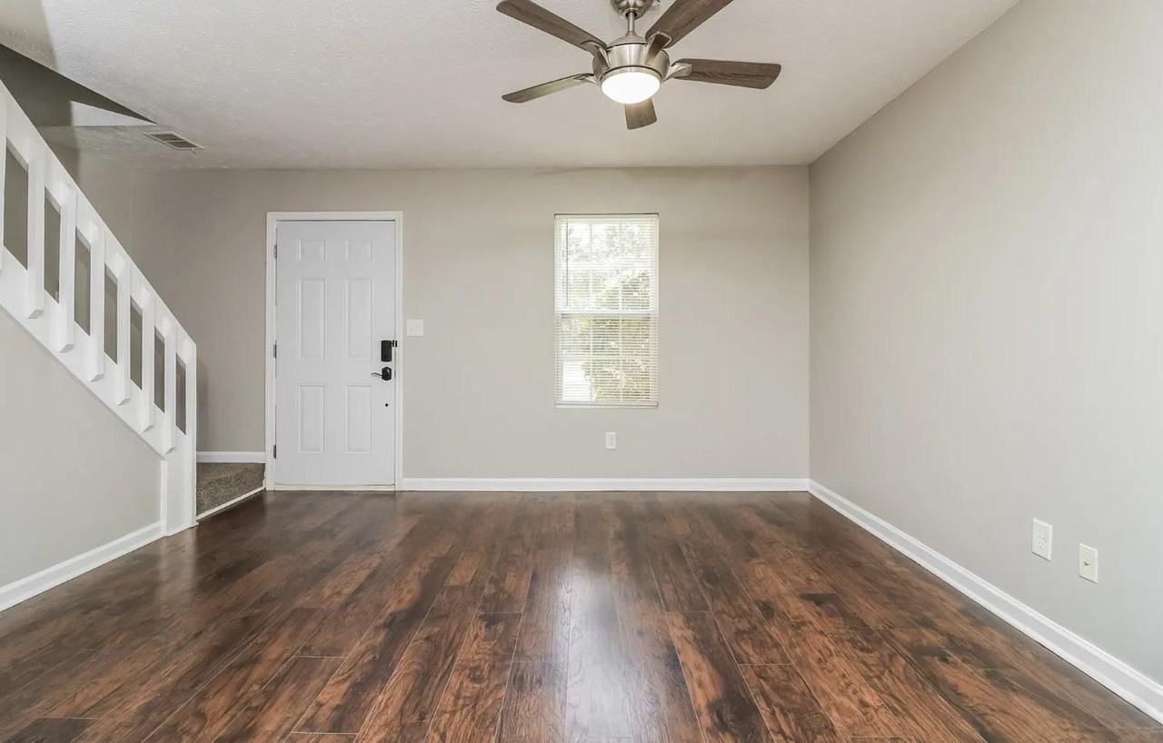 1643 Pecan Log Pl #NA - Photo 3 of 12
