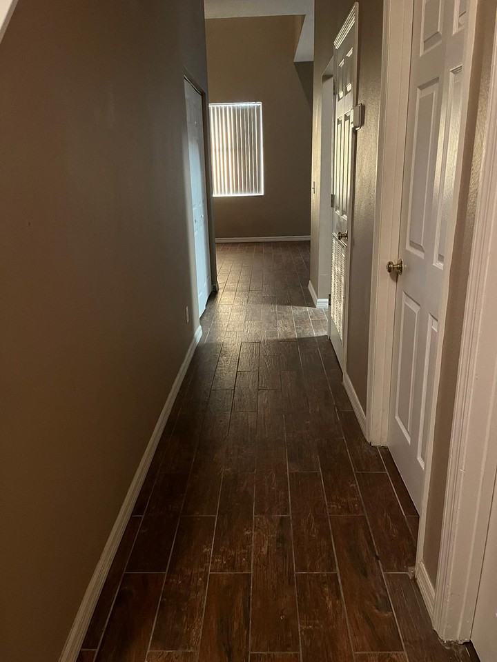 600 Northern Way #1206 - Photo 2 of 28