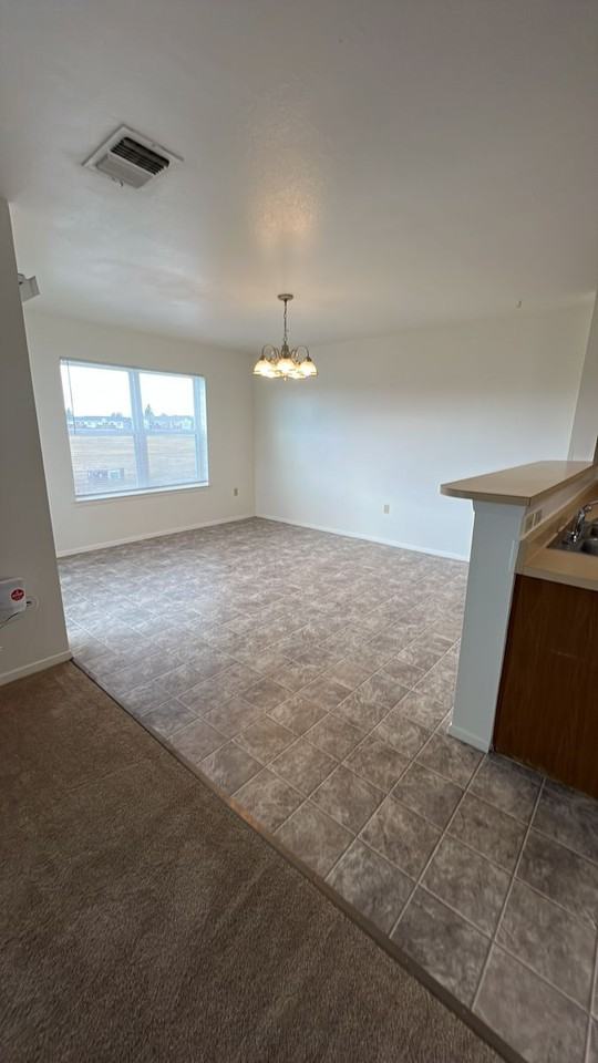 1281 Dakota Dr - Photo 6 of 8