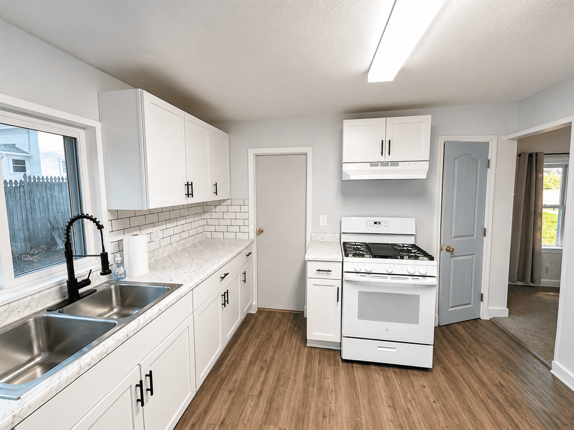 521 W North St #NA - Photo 3 of 15