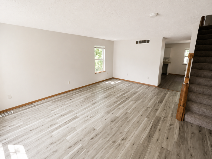 1113 Smithfarm Ave - Photo 3 of 13