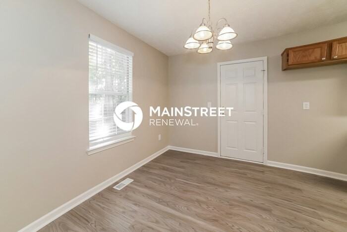 3145 Medina Dr - Photo 6 of 17