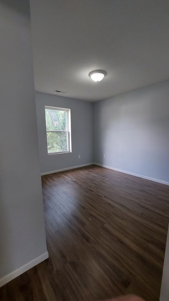 1020 S Singleton St #NA - Photo 2 of 8