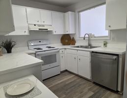 featured image of 1632 Tudor Ln #1632