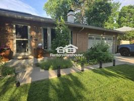featured image of 3506 S Holly St