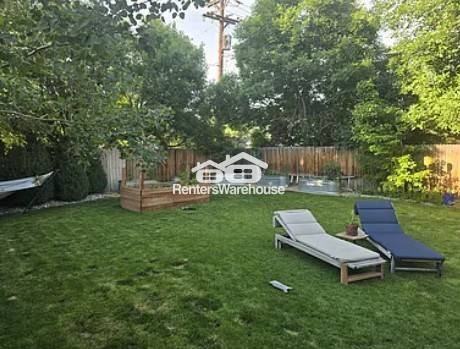 3506 S Holly St - Photo 6 of 25
