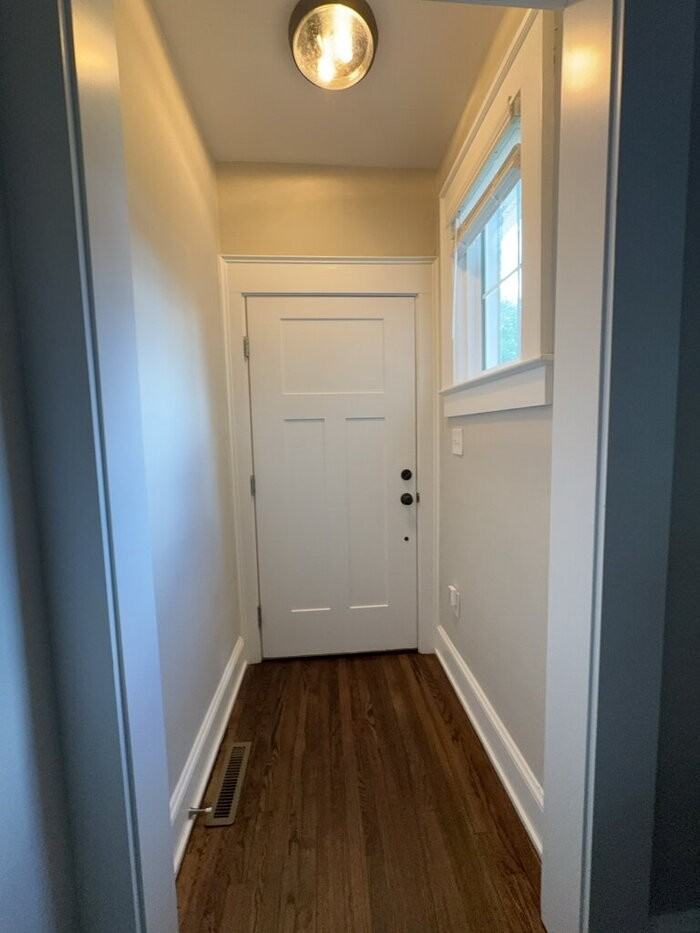 220 Williamston Rd - Photo 3 of 14