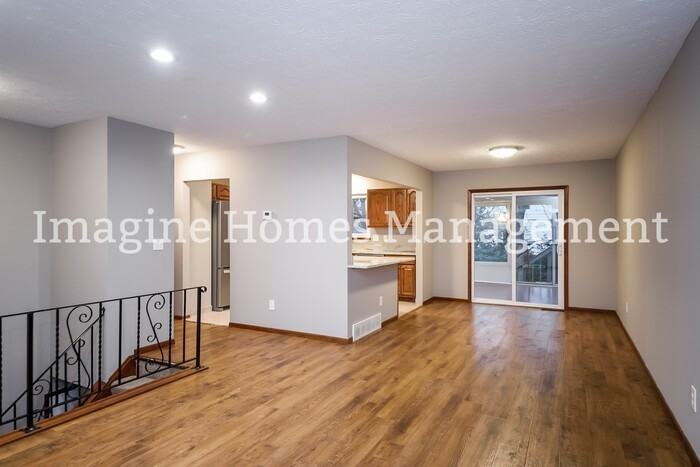 6734 Duneden Ave - Photo 3 of 17