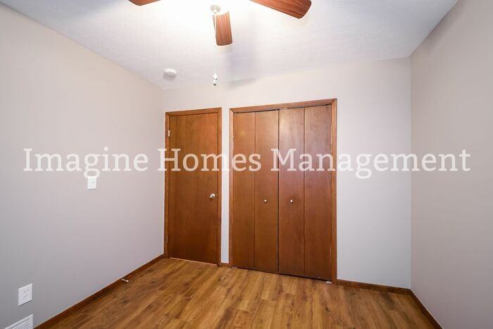6734 Duneden Ave - Photo 7 of 17
